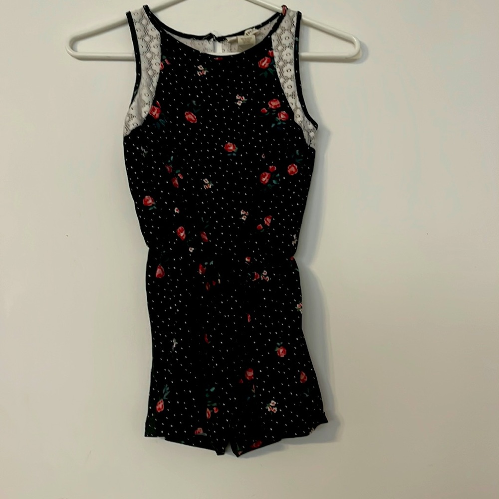 Shosho size 10 romper with elastic waste